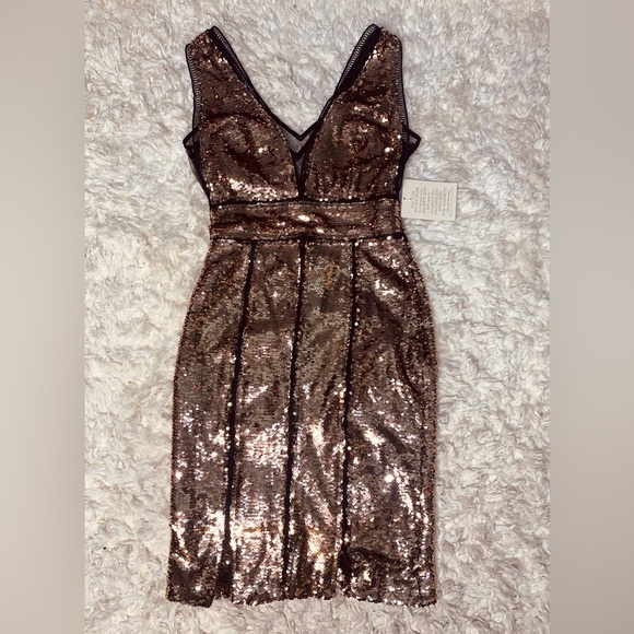 Boston Proper Dresses & Skirts - New Boston Proper Sequin Sparkle Dress size XS gorgeous